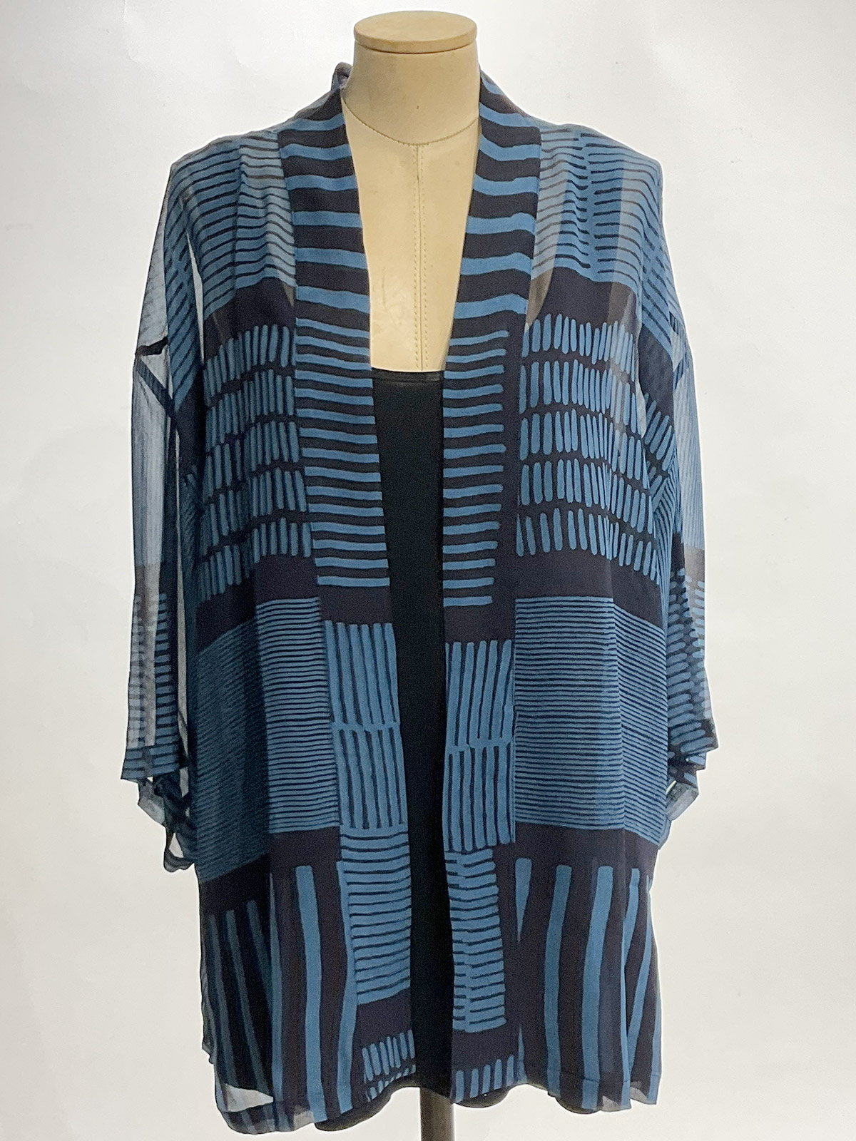 Hand Painted Hippari (Kimono Style Jacket) Stripes – The Island Gallery