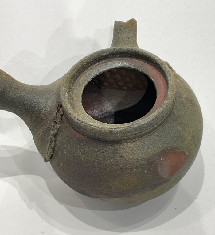 John Neely, medium tea pot, side handle