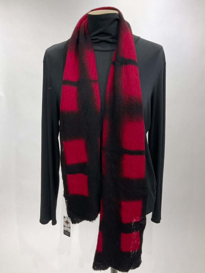 Laura Hunter, shibori wool scarf red and black